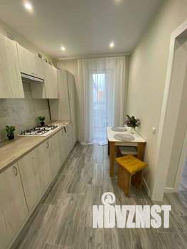 1-к квартира, посуточно, 27м2, 1/1 этаж