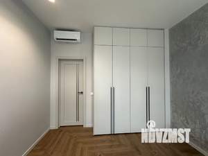 1-к квартира, посуточно, 69м2, 3/8 этаж