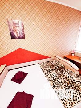 1-к квартира, посуточно, 40м2, 3/4 этаж