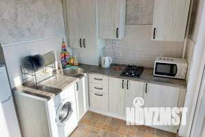 1-к квартира, посуточно, 40м2, 9/10 этаж