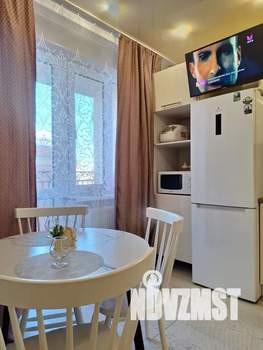 2-к квартира, посуточно, 45м2, 4/9 этаж