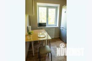 1-к квартира, посуточно, 45м2, 4/4 этаж