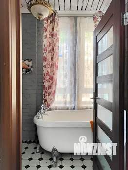 1-к квартира, посуточно, 40м2, 2/3 этаж