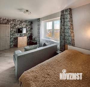 1-к квартира, посуточно, 40м2, 7/8 этаж