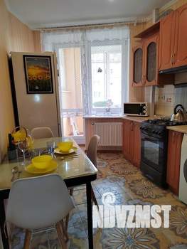 1-к квартира, посуточно, 38м2, 4/8 этаж