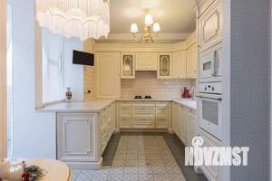 2-к квартира, посуточно, 65м2, 2/5 этаж