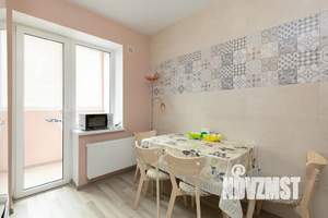 1-к квартира, посуточно, 40м2, 5/8 этаж