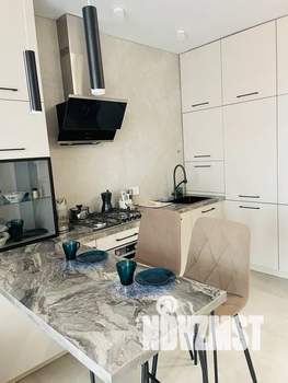 1-к квартира, посуточно, 44м2, 7/8 этаж
