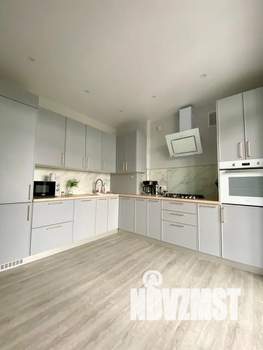2-к квартира, посуточно, 65м2, 4/4 этаж