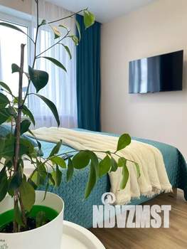 1-к квартира, посуточно, 42м2, 8/10 этаж