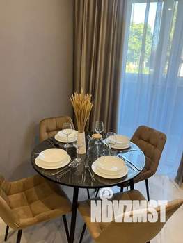 1-к квартира, посуточно, 38м2, 1/4 этаж