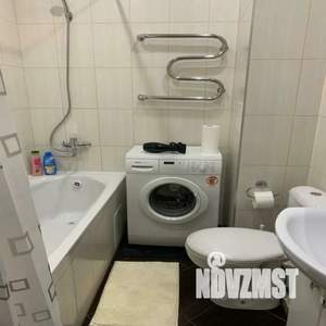 1-к квартира, посуточно, 35м2, 8/9 этаж