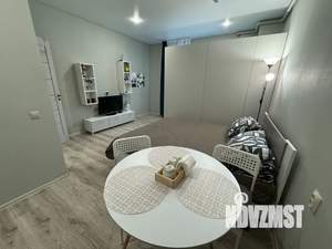 Студия квартира, посуточно, 23м2, 1/5 этаж