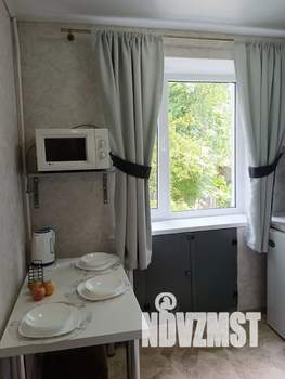 2-к квартира, посуточно, 39м2, 2/5 этаж