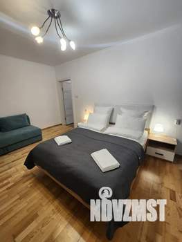 1-к квартира, посуточно, 35м2, 1/2 этаж