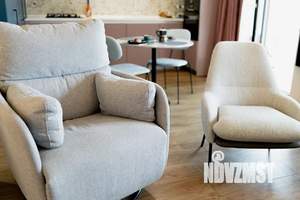 Студия квартира, посуточно, 44м2, 6/9 этаж