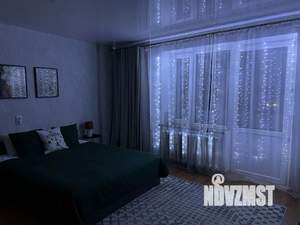 1-к квартира, посуточно, 44м2, 1/1 этаж