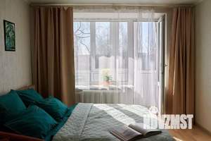 1-к квартира, посуточно, 33м2, 1/1 этаж