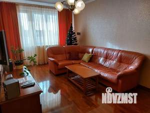 3-к квартира, посуточно, 67м2, 10/10 этаж
