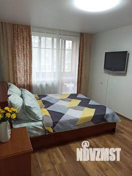 1-к квартира, посуточно, 33м2, 1/9 этаж
