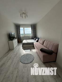 1-к квартира, посуточно, 40м2, 7/17 этаж