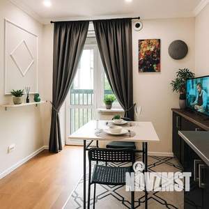 Студия квартира, посуточно, 46м2, 9/9 этаж