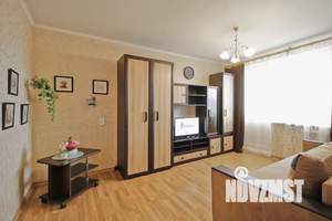 1-к квартира, посуточно, 33м2, 8/10 этаж
