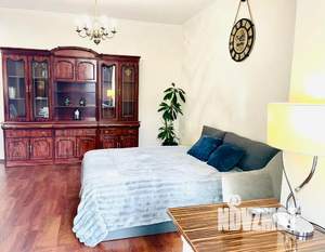 1-к квартира, посуточно, 42м2, 1/4 этаж