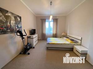 3-к квартира, посуточно, 150м2, 4/5 этаж