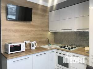 1-к квартира, посуточно, 40м2, 14/16 этаж