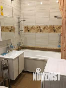 1-к квартира, посуточно, 40м2, 9/9 этаж