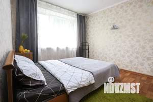 2-к квартира, посуточно, 49м2, 1/5 этаж