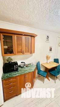 2-к квартира, посуточно, 40м2, 3/3 этаж