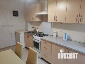 2-к квартира, посуточно, 48м2, 1/1 этаж