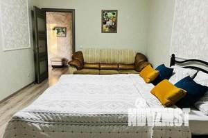 1-к квартира, посуточно, 40м2, 3/9 этаж