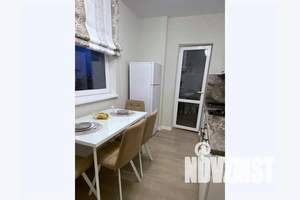 1-к квартира, посуточно, 38м2, 8/9 этаж