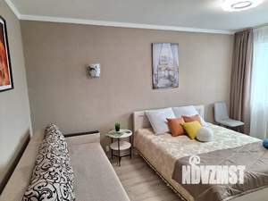 1-к квартира, посуточно, 32м2, 7/10 этаж