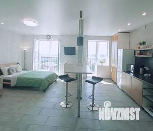 Студия квартира, посуточно, 39м2, 13/14 этаж