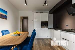 2-к квартира, посуточно, 70м2, 1/13 этаж