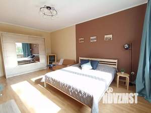 1-к квартира, посуточно, 43м2, 1/1 этаж
