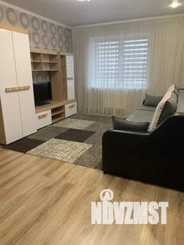 2-к квартира, посуточно, 65м2, 2/10 этаж