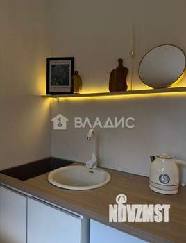 3-к квартира, вторичка, 19м2, 1/5 этаж