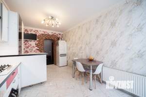 2-к квартира, вторичка, 59м2, 1/3 этаж