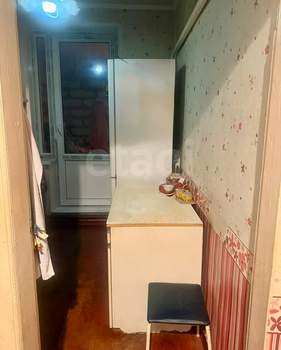 2-к квартира, вторичка, 40м2, 1/2 этаж