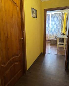 2-к квартира, вторичка, 43м2, 1/5 этаж