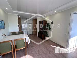 4-к квартира, вторичка, 63м2, 5/5 этаж