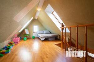 3-к квартира, вторичка, 92м2, 2/2 этаж