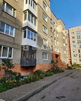 2-к квартира, вторичка, 50м2, 1/5 этаж