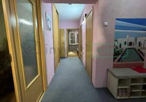 3-к квартира, вторичка, 65м2, 1/5 этаж