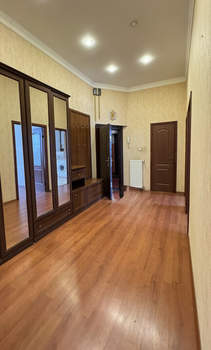 3-к квартира, вторичка, 93м2, 2/3 этаж